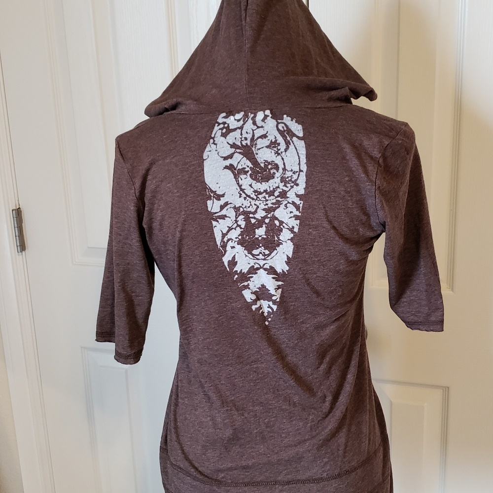 Top - Picture 2 of 4